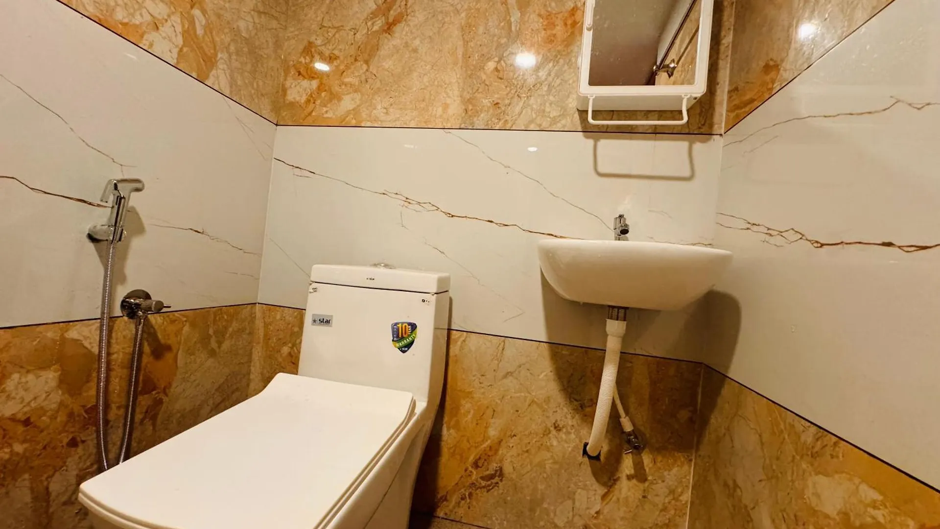 Marari Helen Villa Mararikulam